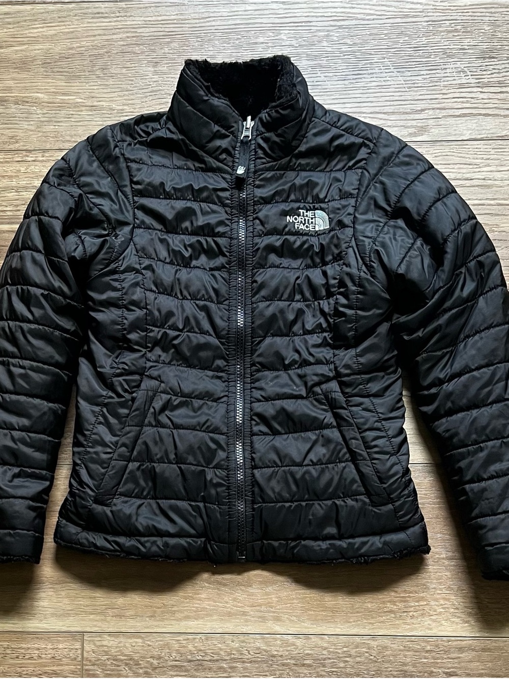 The North Face Kids Black Mossbud Swirl Puffer Jacket girls small 7/8